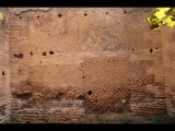 03626 ostia - regio i - insula iii - caseggiato del mitreo di menandro (i,iii,5) - via dei balconi - raum 6 - ostwand.jpg